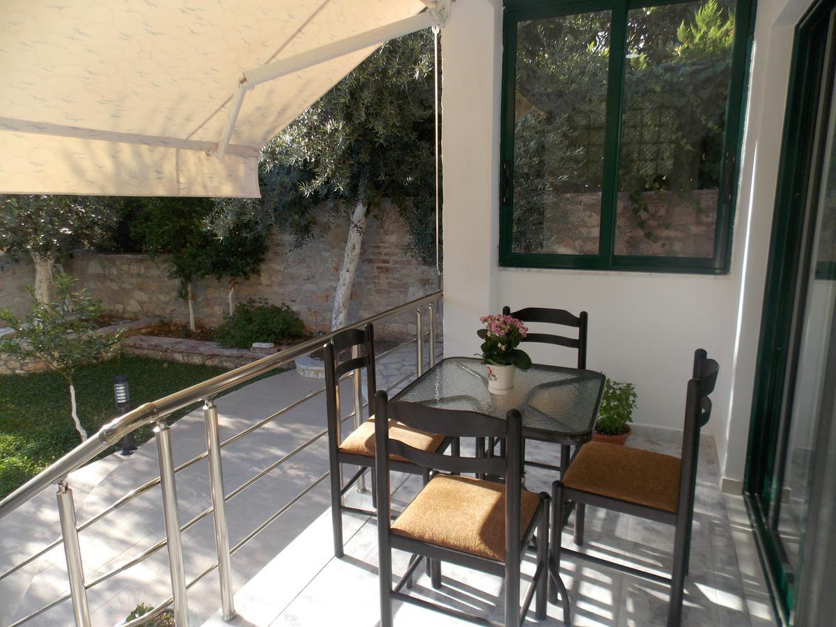 Elvin Apartments Sarandë エクステリア 写真