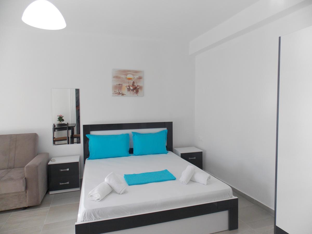 Elvin Apartments Sarandë エクステリア 写真