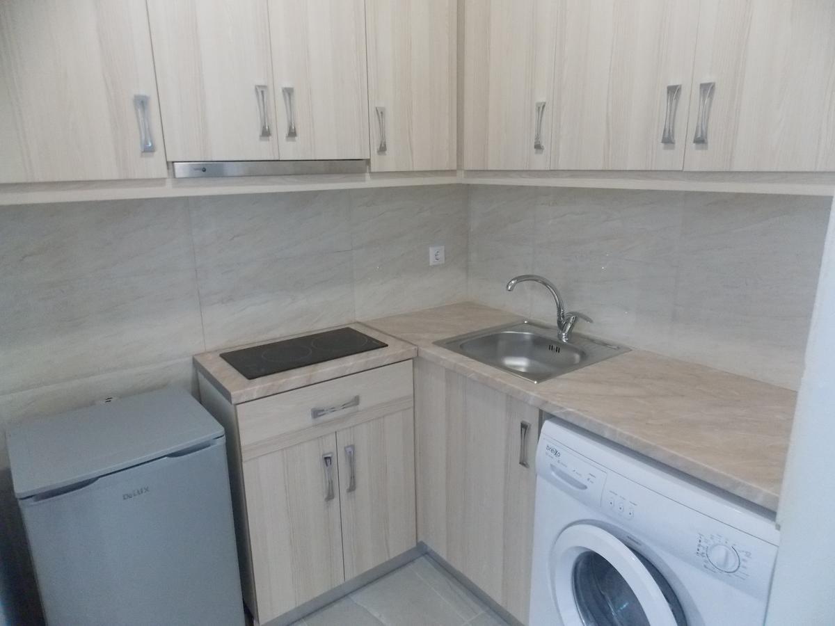 Elvin Apartments Sarandë エクステリア 写真