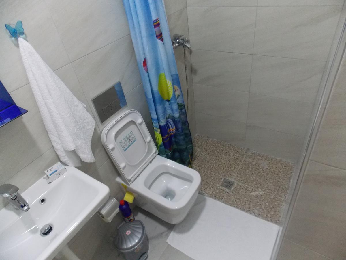 Elvin Apartments Sarandë エクステリア 写真