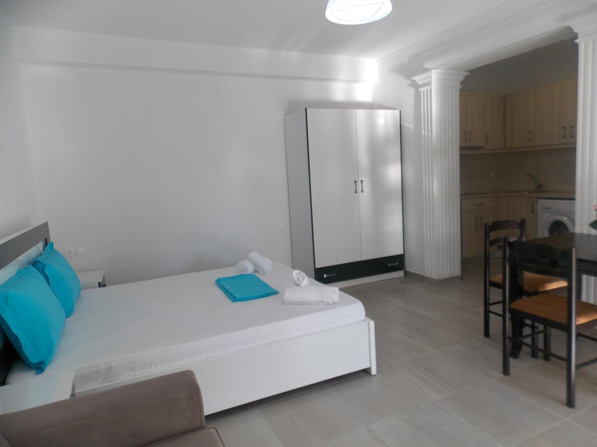 Elvin Apartments Sarandë エクステリア 写真